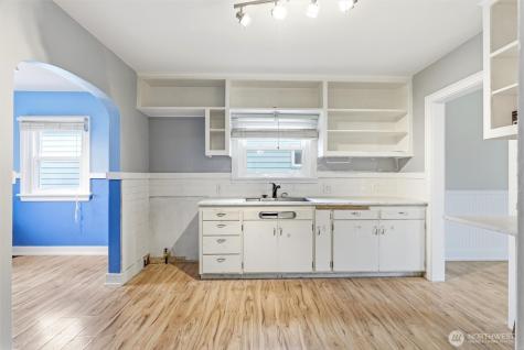 1027 Wetmore Everett WA 98201