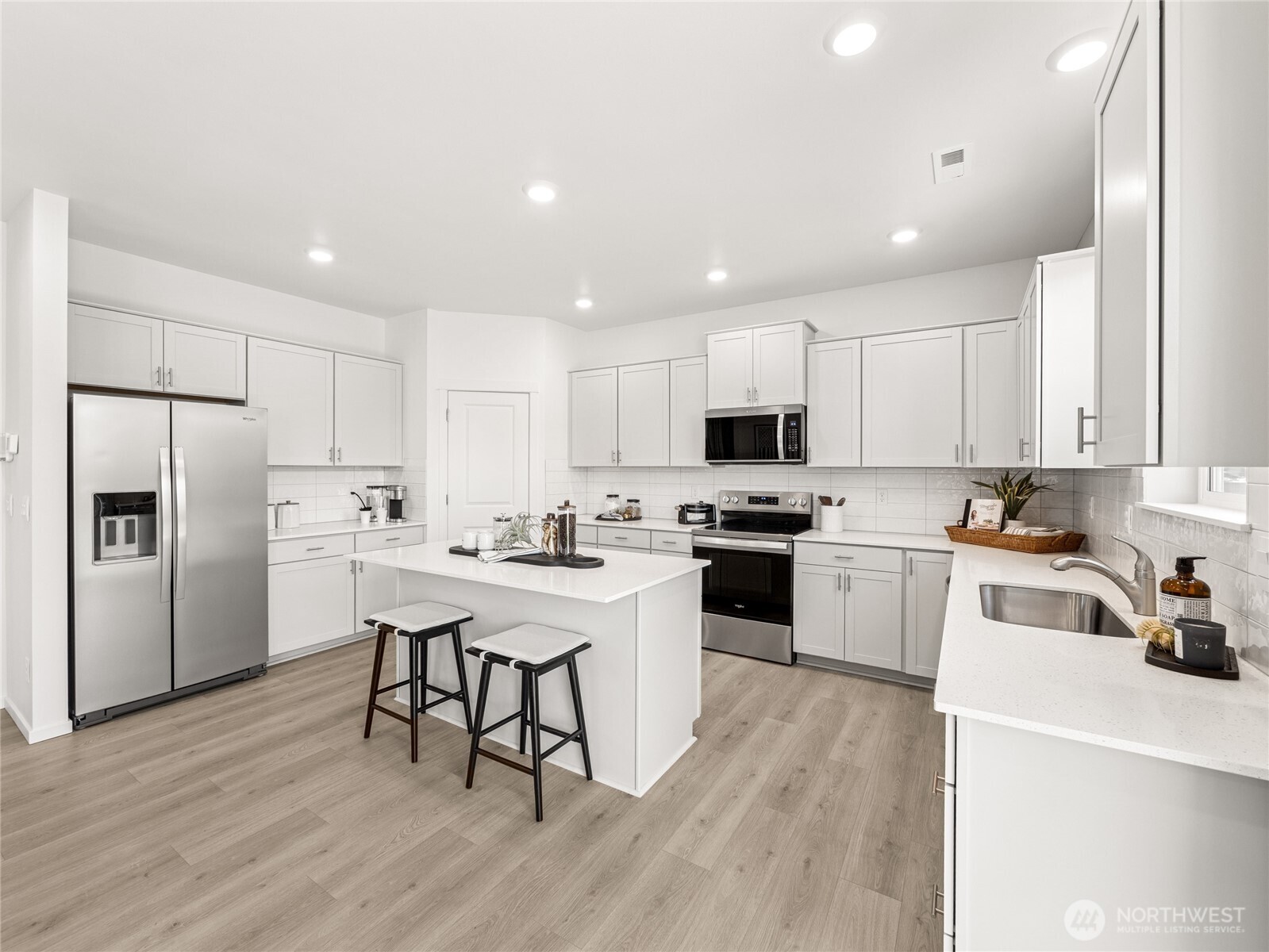 738 129th Street E Tacoma WA 98445