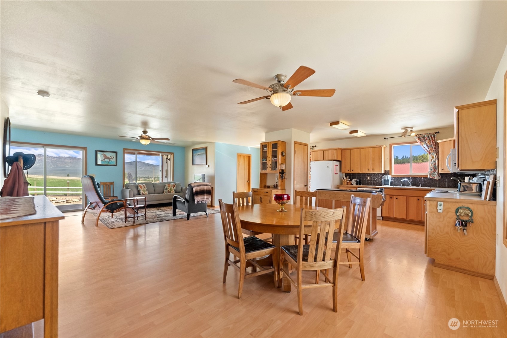 106 Knox Road Riverside WA 98849