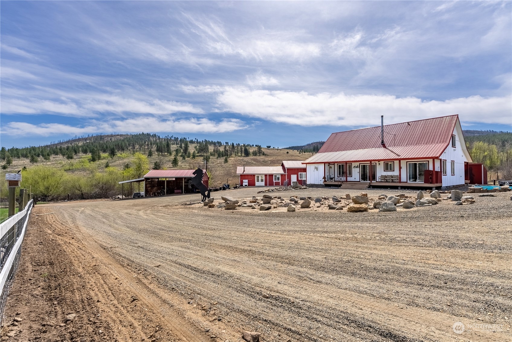 106 Knox Road Riverside WA 98849