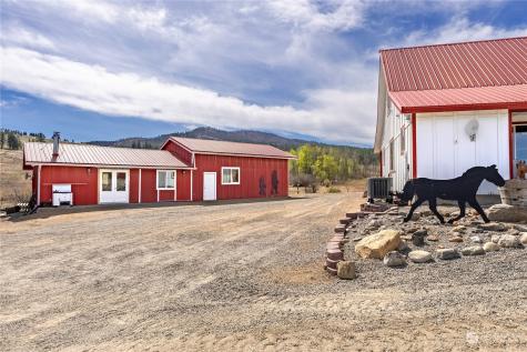 106 Knox Road Riverside WA 98849