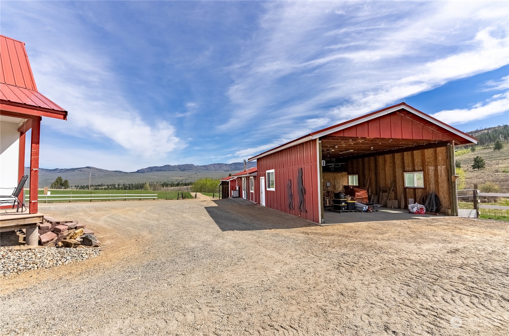 106 Knox Road Riverside WA 98849