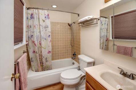 15035 NE 16th Street Bellevue WA 98007