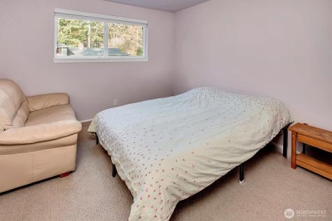 15035 NE 16th Street Bellevue WA 98007