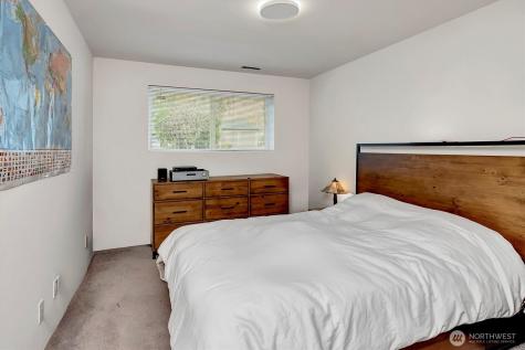 15035 NE 16th Street Bellevue WA 98007