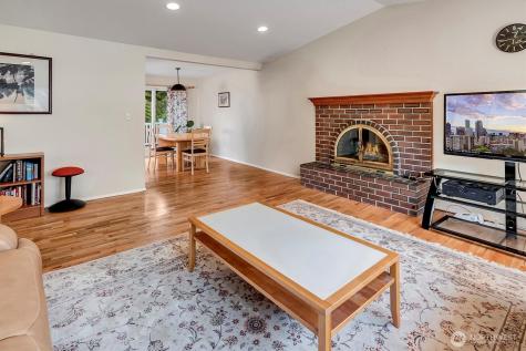 15035 NE 16th Street Bellevue WA 98007