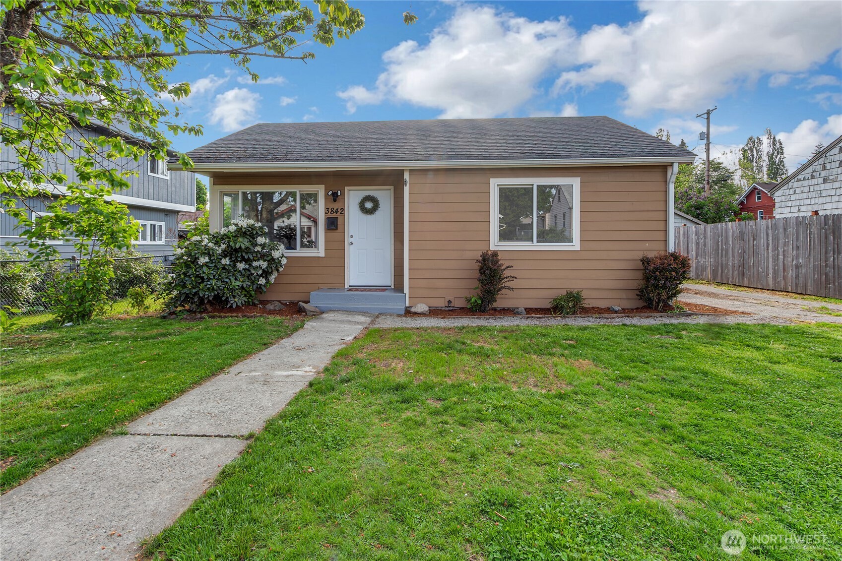 3842 E K Street Tacoma WA 98404