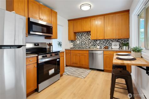 3842 E K Street Tacoma WA 98404