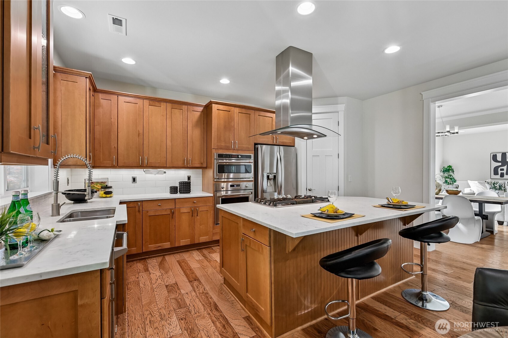 22907 SE 52nd Street Issaquah WA 98029