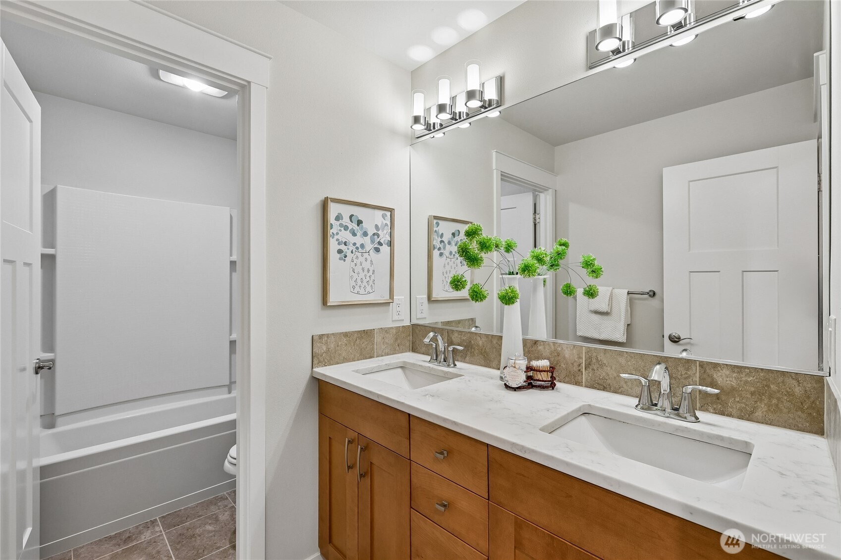 22907 SE 52nd Street Issaquah WA 98029