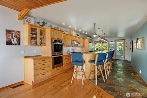 18511 NE North Shore Road Tahuya WA 98588
