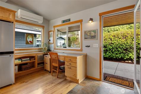 18511 NE North Shore Road Tahuya WA 98588