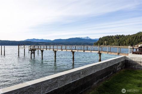 18511 NE North Shore Road Tahuya WA 98588