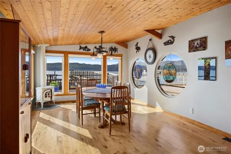 18511 NE North Shore Road Tahuya WA 98588