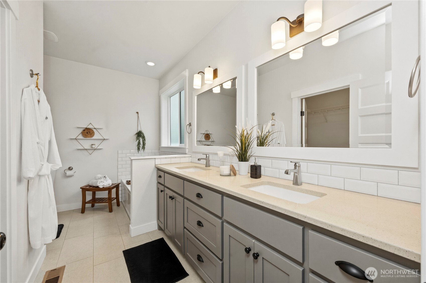2013 Brome Street Lynden WA 98264