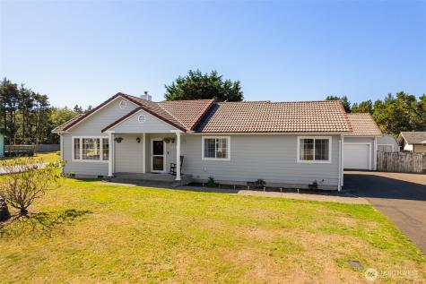 1215 Johnson Street Westport WA 98595