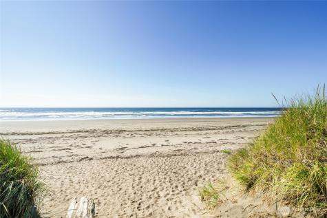 1215 Johnson Street Westport WA 98595