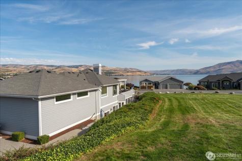 129 Chelan View Drive Manson WA 98831