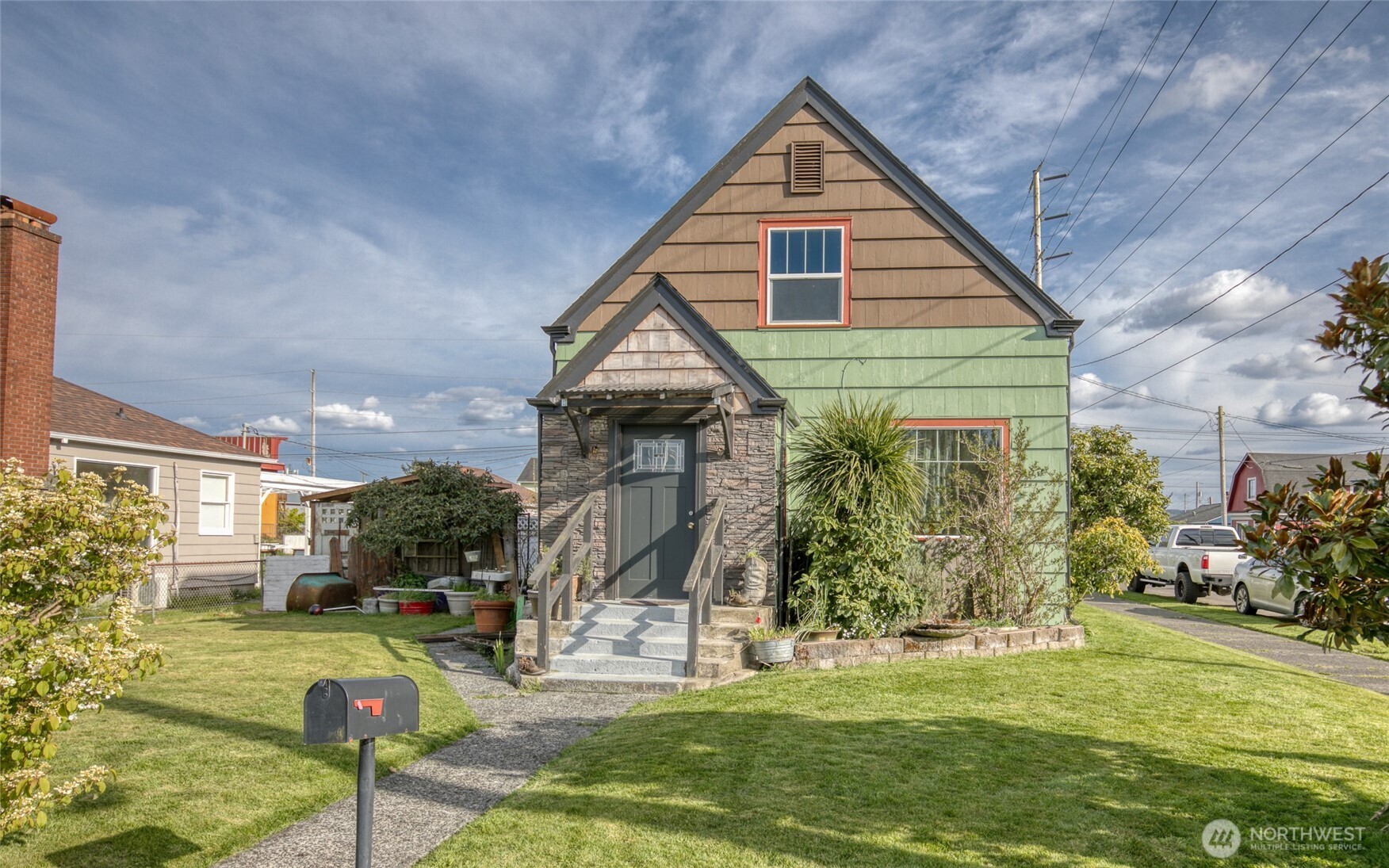 823 W 3rd Street Aberdeen WA 98520