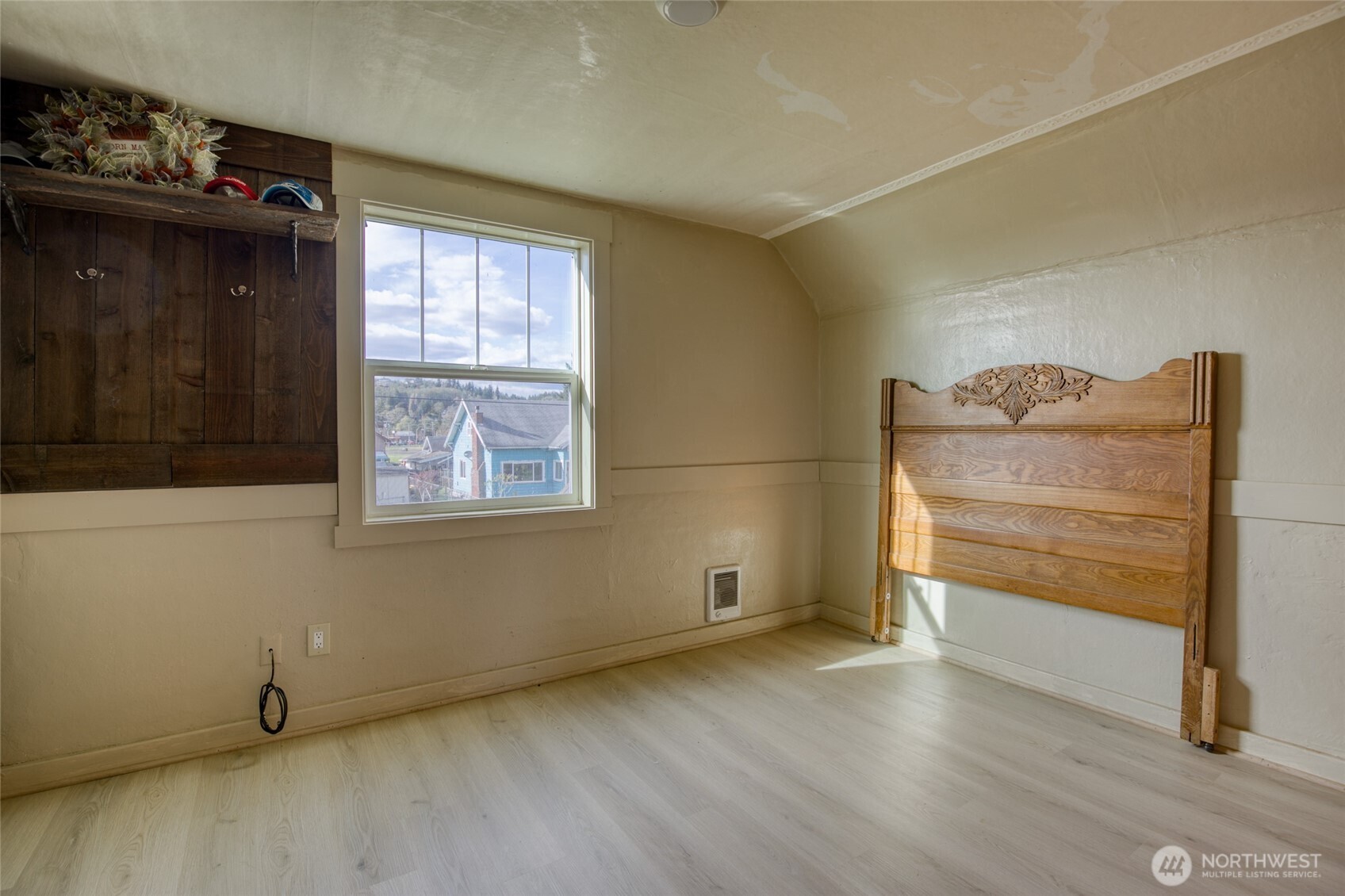 823 W 3rd Street Aberdeen WA 98520