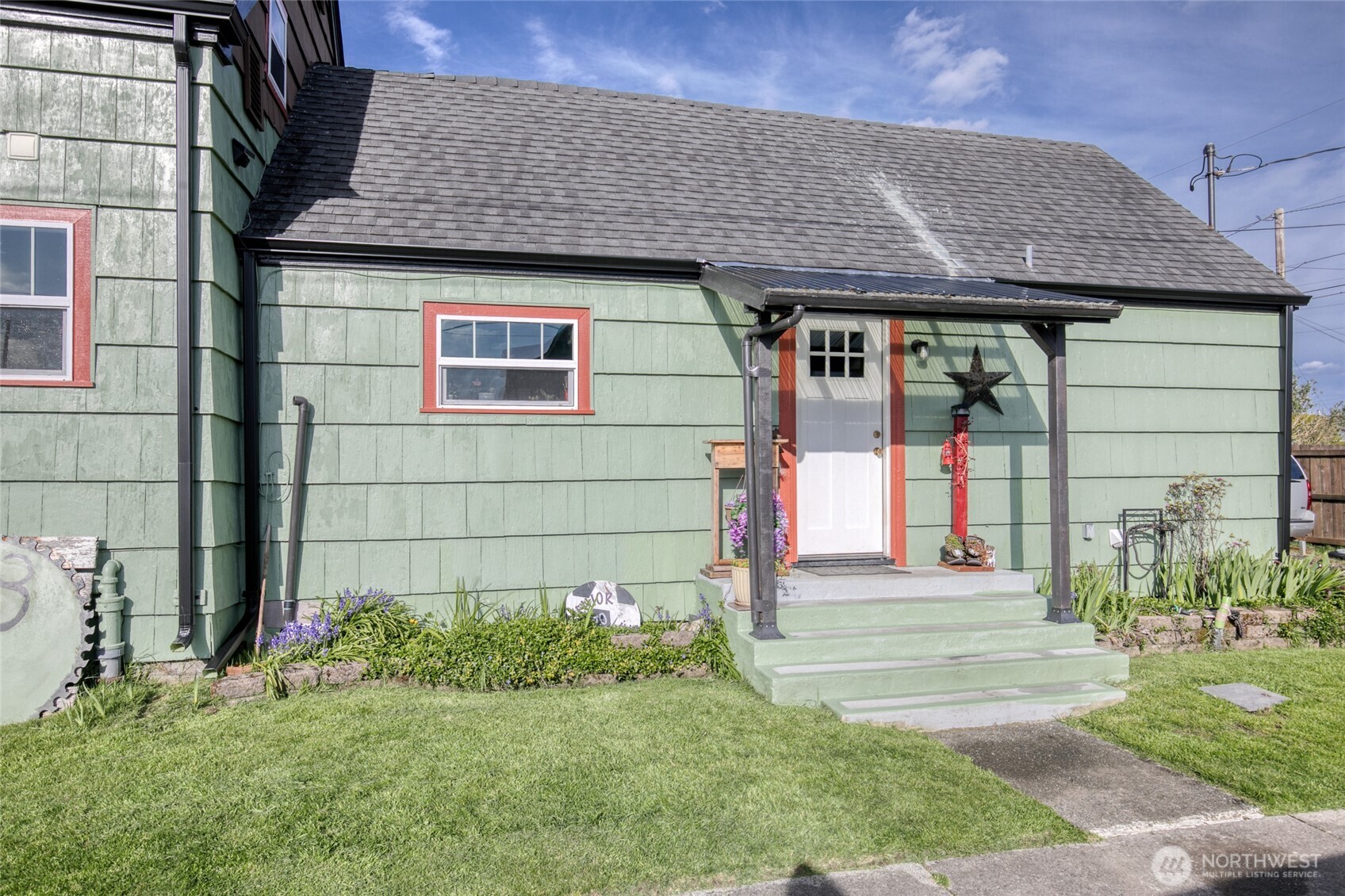 823 W 3rd Street Aberdeen WA 98520