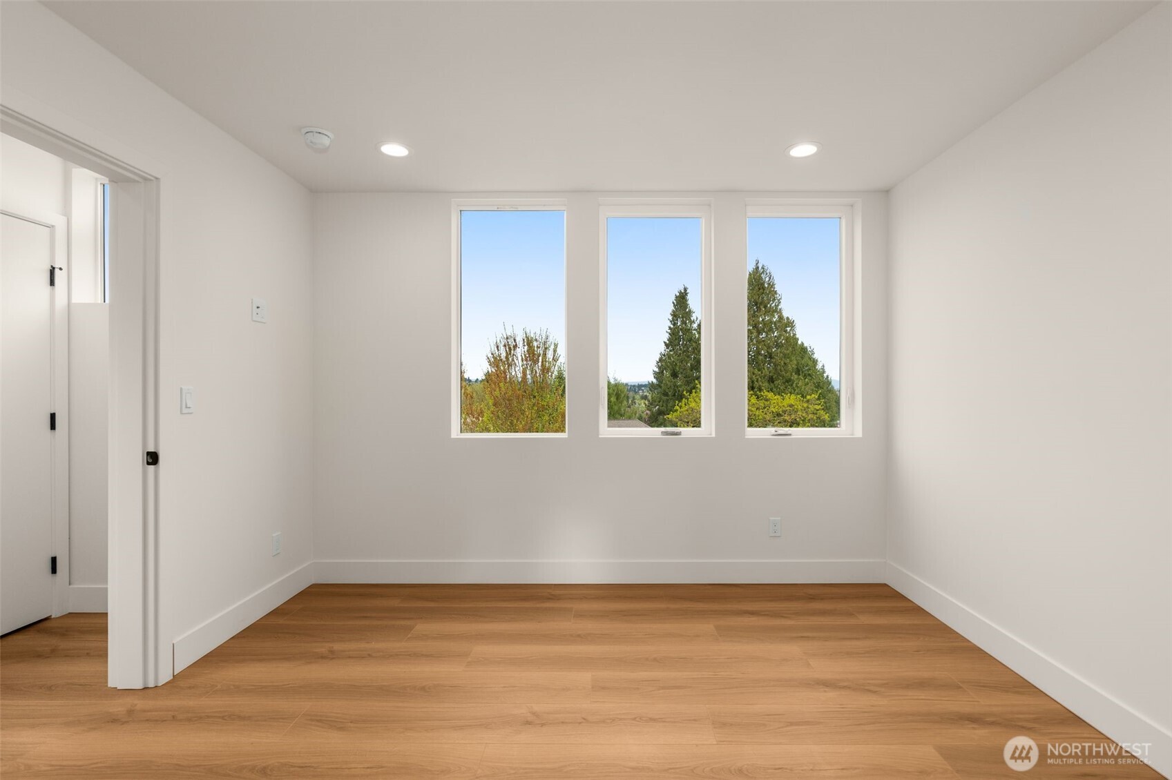 7403 Dayton Avenue N Seattle WA 98103