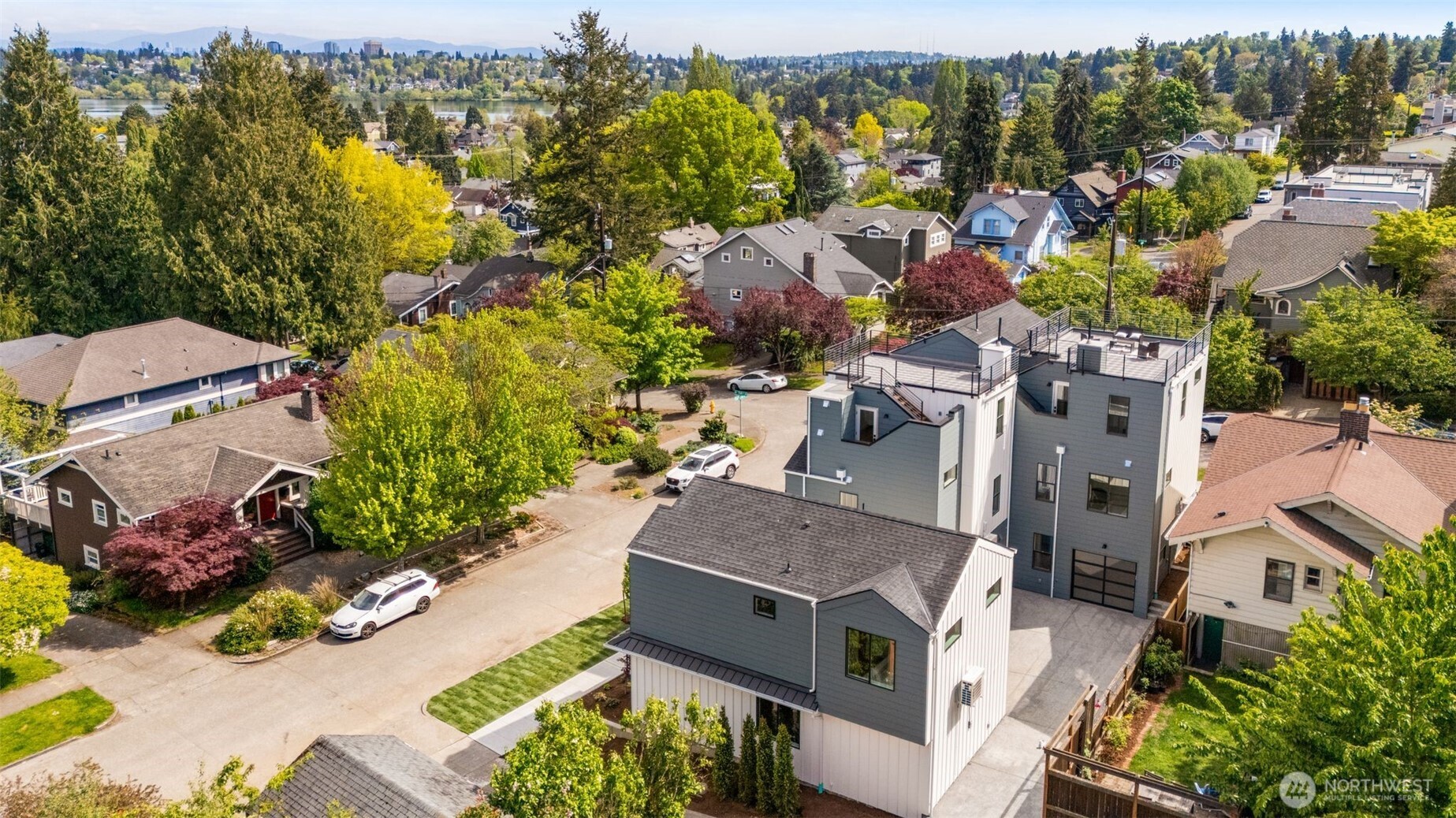 7403 Dayton Avenue N Seattle WA 98103