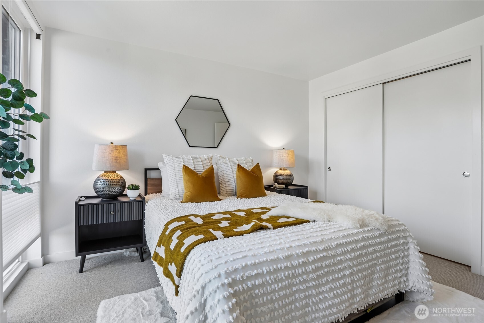 4354 6th Avenue NW Seattle WA 98107