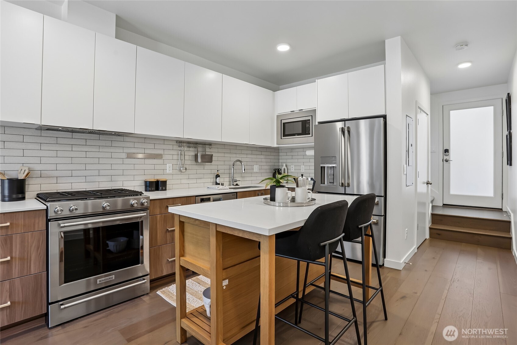 4354 6th Avenue NW Seattle WA 98107
