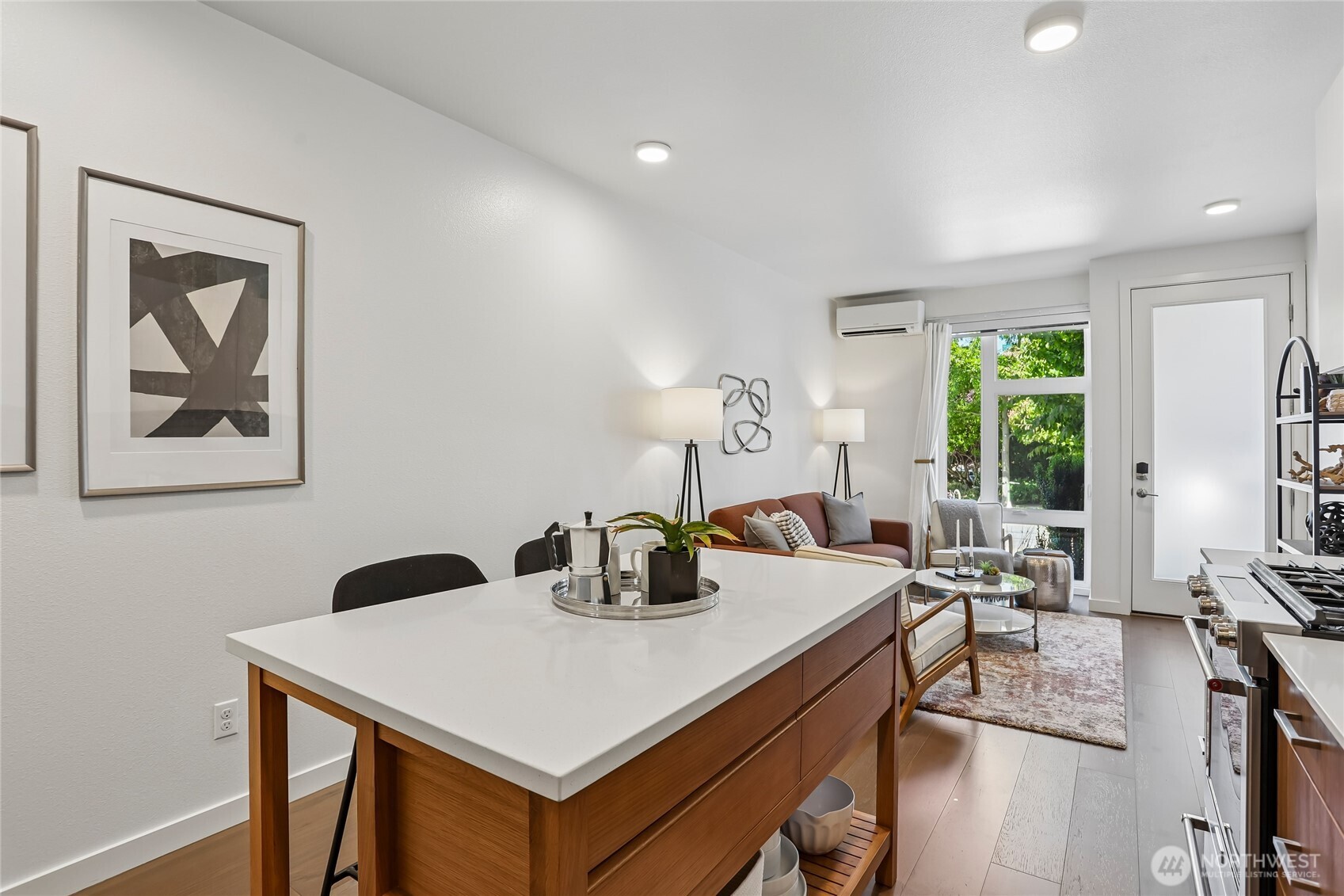 4354 6th Avenue NW Seattle WA 98107