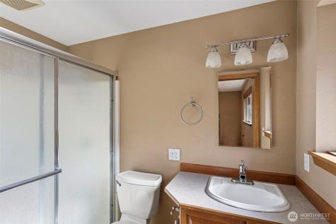 23829 SE 208th Street Maple Valley WA 98038
