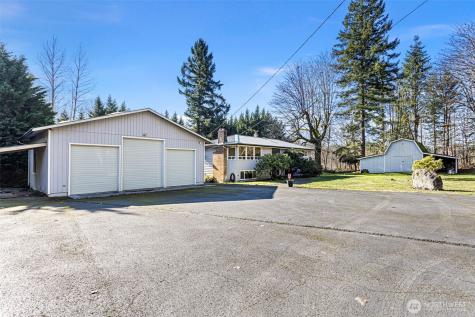 23829 SE 208th Street Maple Valley WA 98038