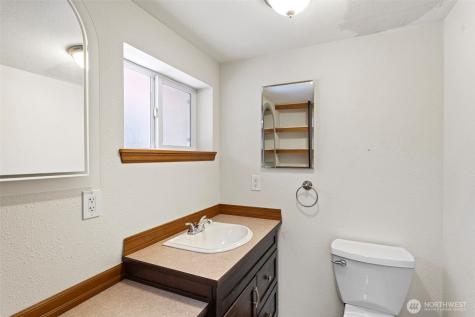 23829 SE 208th Street Maple Valley WA 98038