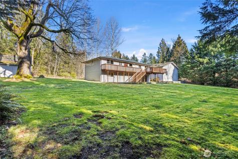 23829 SE 208th Street Maple Valley WA 98038