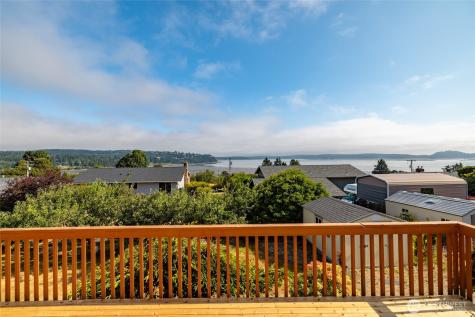 539 Birch Street Oak Harbor WA 98277