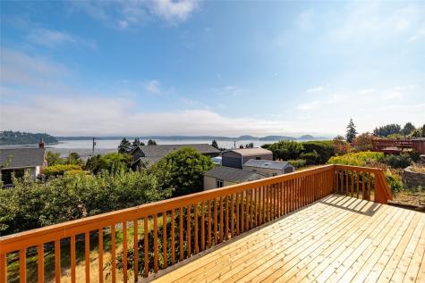 539 Birch Street Oak Harbor WA 98277