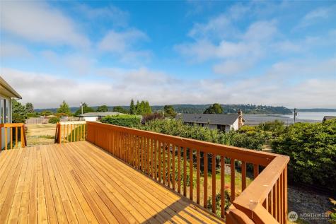 539 Birch Street Oak Harbor WA 98277