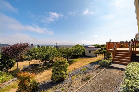 539 Birch Street Oak Harbor WA 98277