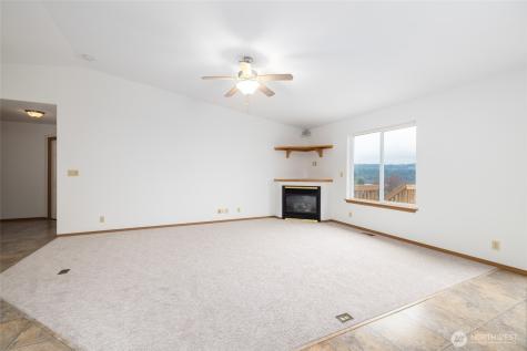 539 Birch Street Oak Harbor WA 98277