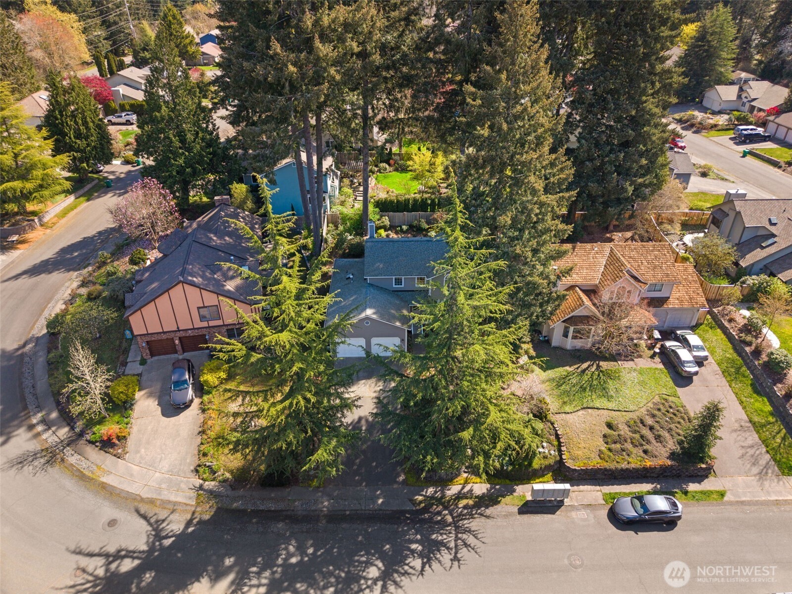 2702 Walnut Loop NW Olympia WA 98502