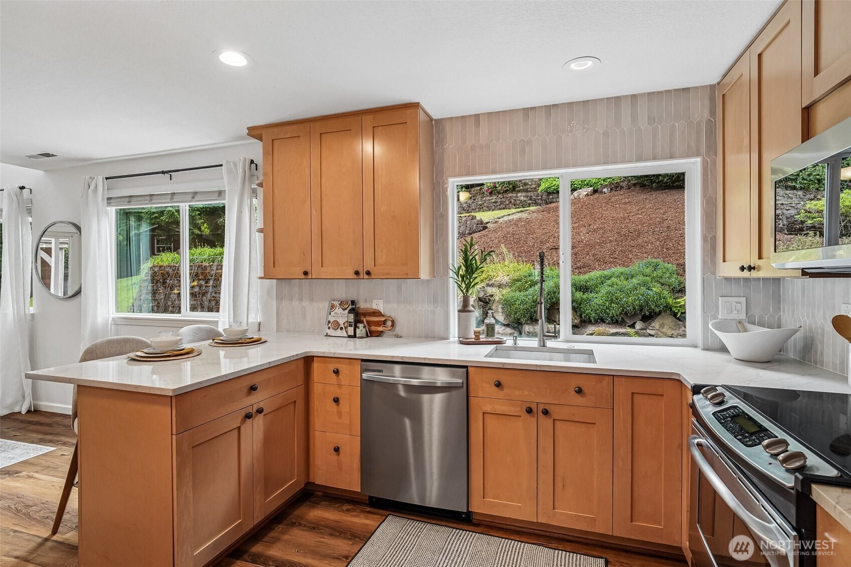 19103 47th Place SE Issaquah WA 98027