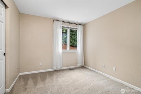 19103 47th Place SE Issaquah WA 98027