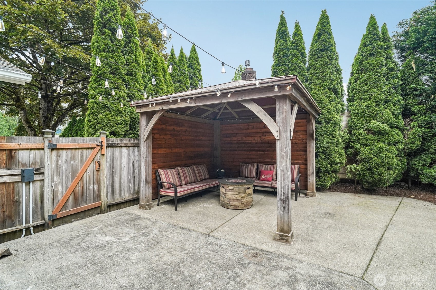 19103 47th Place SE Issaquah WA 98027