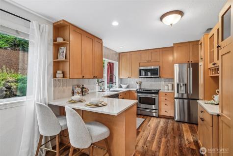 19103 47th Place SE Issaquah WA 98027