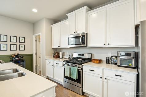 3246 Scotland Alley Mount Vernon WA 98273