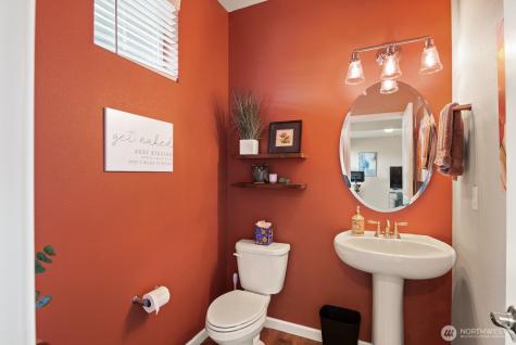 3246 Scotland Alley Mount Vernon WA 98273
