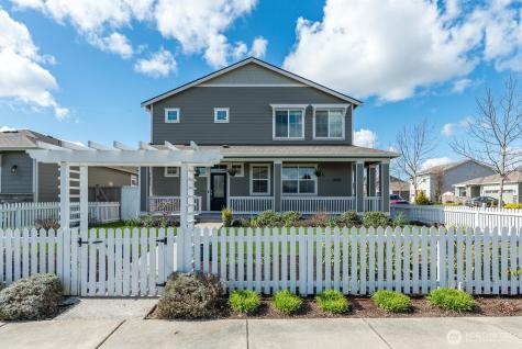 3246 Scotland Alley Mount Vernon WA 98273