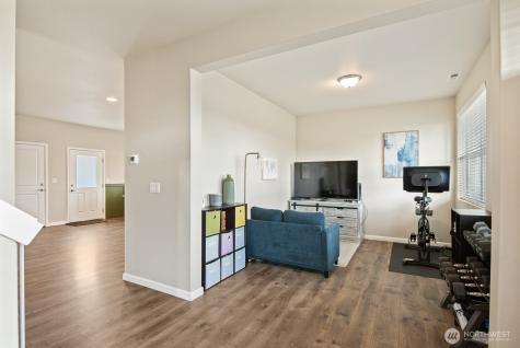 3246 Scotland Alley Mount Vernon WA 98273