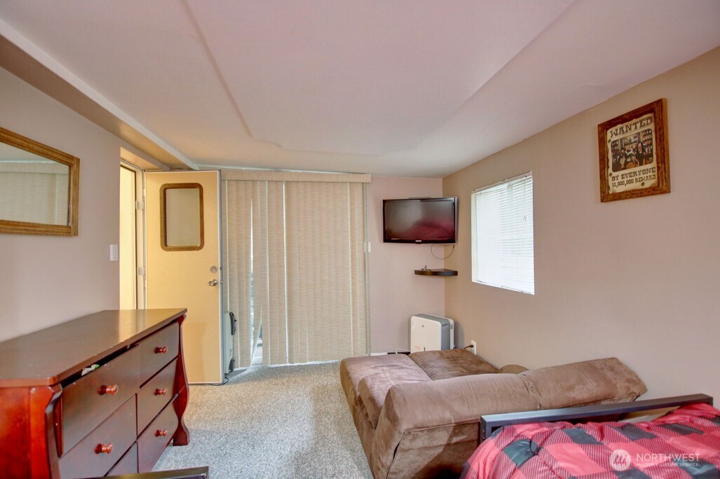 35 Branch Circle Deming WA 98244