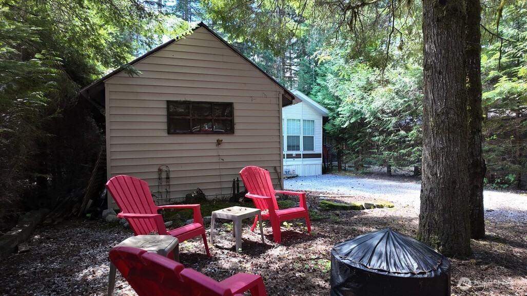 35 Branch Circle Deming WA 98244